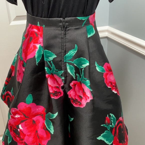 🎉HP🎉B. Smart Skirt💥Final price- on offers, no bundles 💥 - Picture 5 of 8